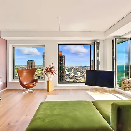 Bohr Apartment Copenhagen - Panoramic Skyline København